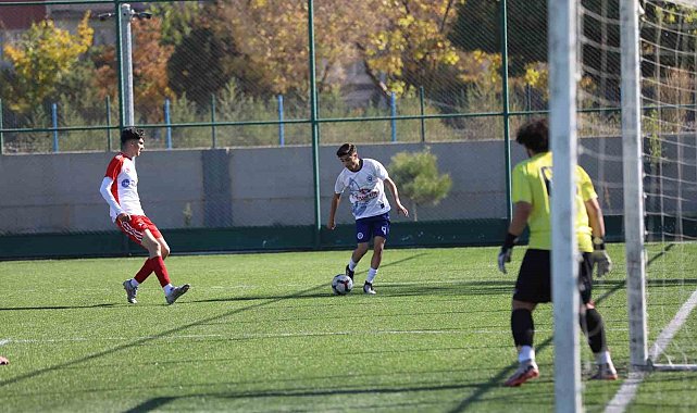 Kayseri 1. Amatör Küme'de büyük heyecan yaşanıyor