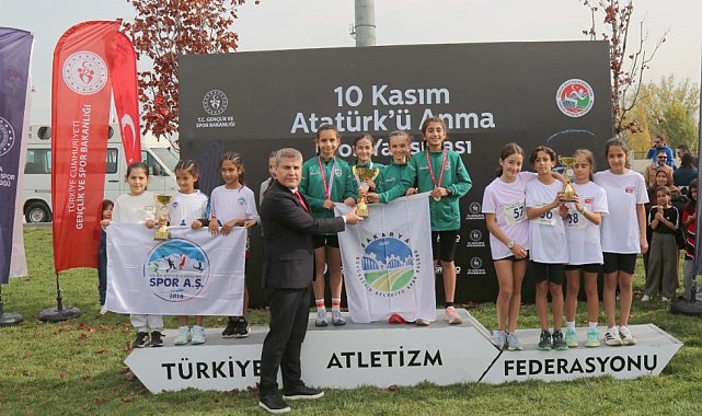 Kayserili atletler, başkentte 4 madalya kazandı