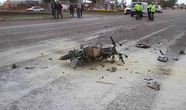 Kazada ağır yaralanan 18 yaşındaki motosiklet sürücüsü hayata tutunamadı