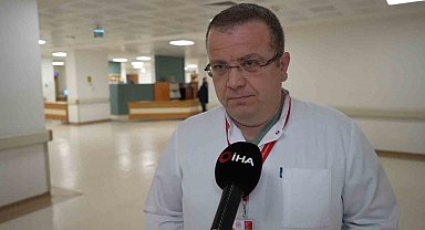 Kemik erimesine dikkat: 76 yaşındaki hasta, omurga kırığı ağrılarını fıtığa bağladı