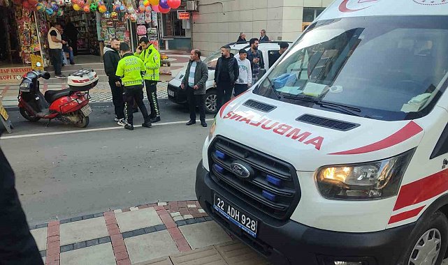 Keşan'da motosikletin çarptığı yaya yaralandı