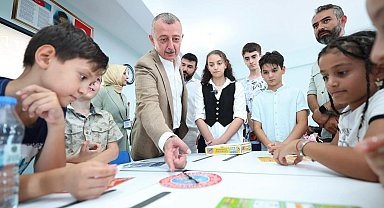 Kocaeli'de 30 bin öğrenciye 392 milyon liralık eğitim desteği