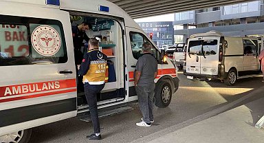 Kocaeli'de iki aracın çarpıştığı kazada 4 kişi yaralandı