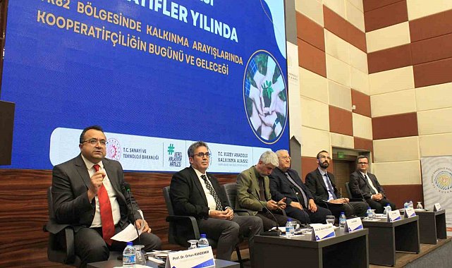 Kooperatifçiliğin bugünü ve geleceği Kastamonu'da masaya yatırıldı
