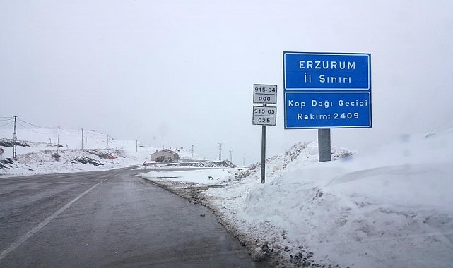 Kop Dağı'nda kar yağışı aralıklarla devam ediyor