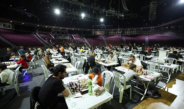 Küçükçekmece'de 29 Ekim Cumhuriyet Kupası Satranç Turnuvası