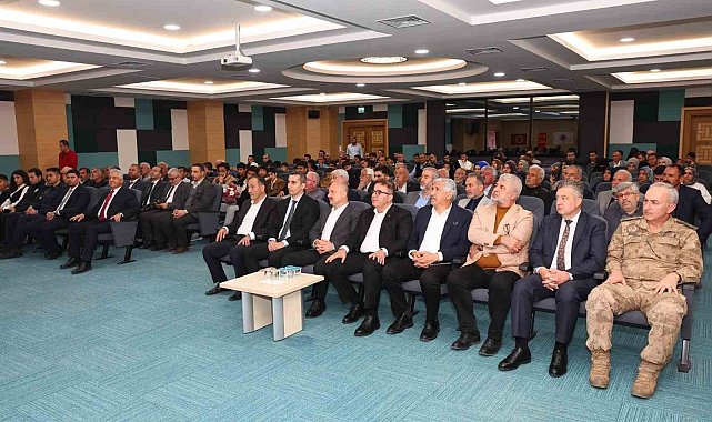 Külliyede sahabe konulu konferans düzenlendi