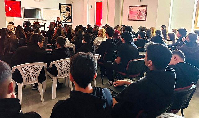 Kütahya İl Emniyet Müdürlüğü'nden öğrencilere siber güvenlik semineri