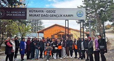 Kütahya Kadın Destek AFAD Gönüllülerinden Murat Dağı Kamp Merkezinde etkinlik