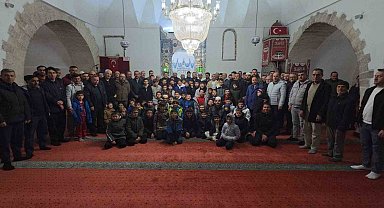 Kütahya'da "Gençler Camide, Alınlar Secdede" buluşması yoğun katılımla gerçekleşti