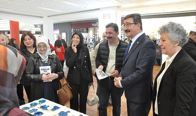 Kütahya'da "Mutlu Özel Çocuk Aileleri Projesi" sergisi