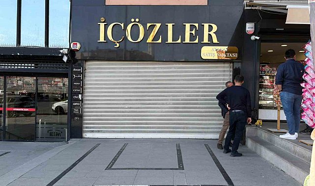 Kuyumcudaki vitrin asansörünün altında kalan işçi hayatını kaybetti