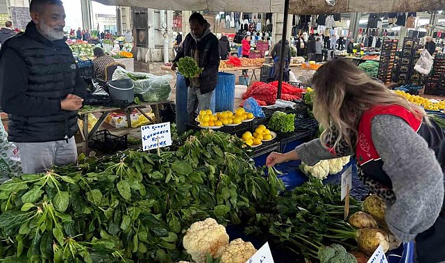 Lüleburgaz'da semt pazarı denetimi