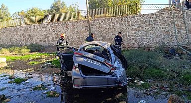 Mardin'de devrilen otomobildeki 3 kişi yaralandı