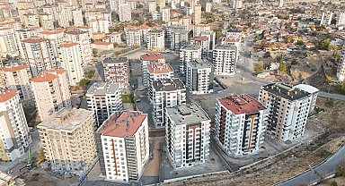 Melikgazi Belediyesi 21 aileyi daha kolay ödeme imkanı ile ev sahibi yapacak