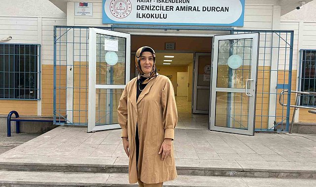 Mezun olduğu okula atanan öğretmenden duygulandıran vefa