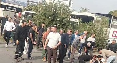 Motosiklet ile otomobil çarpıştı: 1 ağır yaralı