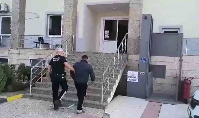 Motosikletle yaptığı şovlar hem ceza yedirdi, hem ehliyetinden etti