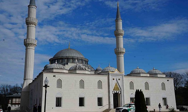 Muazzez Abacı'nın kızı Aslı Abacı: "Annem antibiyotik tedavisine ters reaksiyon verdi"