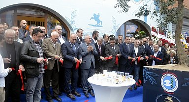 Mudanya Zeytin Kooperatifi satış mağazasını açtı