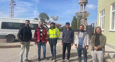 Muradiye'de buzağı ölümlerini azaltmaya yönelik eğitim seferberliği