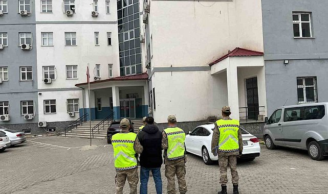 Muş'ta aranan hükümlü jandarmanın devriyesine takıldı