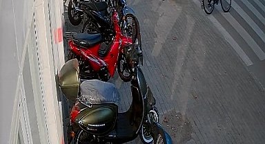 Mustafakemalpaşa'da polis aracının çarptığı Ömer'in kaza görüntüleri ortaya çıktı