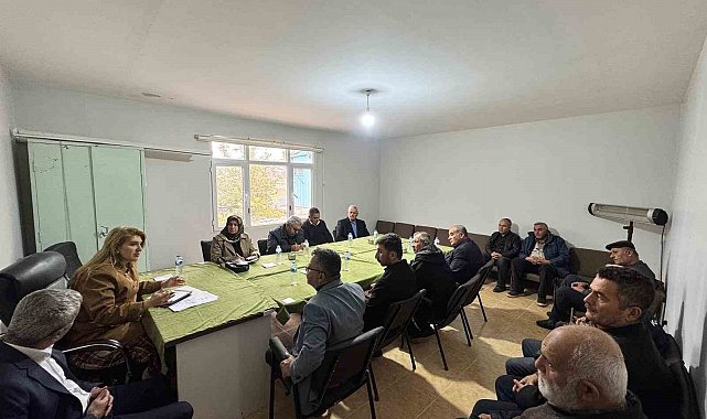 Ölmeztoprak'tan muhtarlarla istişare, hastanede umut buluşması ve öğretmenler günü programı