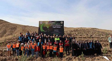 Oltu'da 3 bin fidan toprakla buluştu