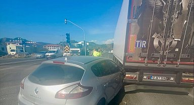 Ortaca Hal Kavşağı'nda trafik kazası: 1 yaralı