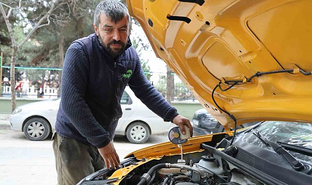 Oto bakım ustasından uyarı: "450 liradan kaçarak 40 bin liralık masrafa girmeyin"