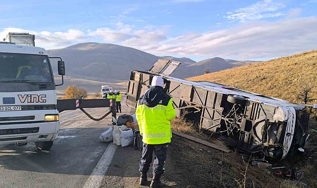 Otobüs kazasında ölenlerin kimlik tespit çalışmaları sürüyor