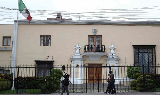 Peru'da Yüksek Mahkeme'den eski Başbakan Chavez için yeniden gözaltı kararı