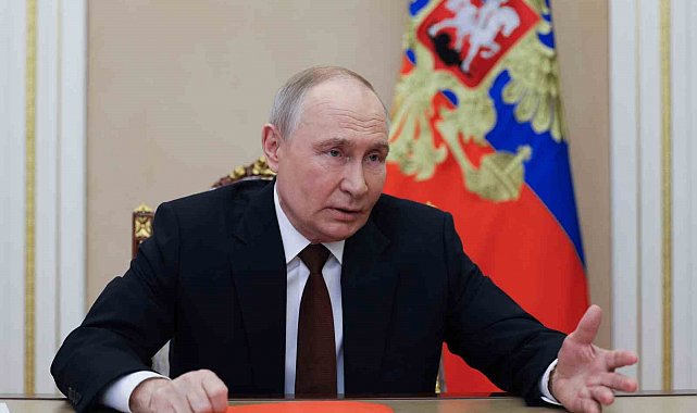 Putin: " Nihai barış anlaşmasının temelini oluşturabileceğine inanıyorum"