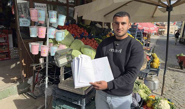 "Kimse bilmesin, Allah bilsin" diyerek 150 bin liralık veresiye defterini kapattı