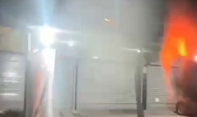 "Serdengeçtiler her yerde" diyerek silahlı ve patlayıcı maddeli saldırı yaptılar