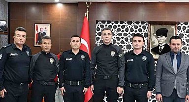 Rahatsızlanan kadını yalnız bırakmayan polis memurlarına teşekkür