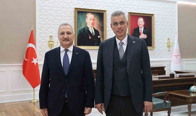 Sağlık Bakanı Memişoğlu, MHP Genel Başkan Yardımcısı Yurdakul'u kabul etti