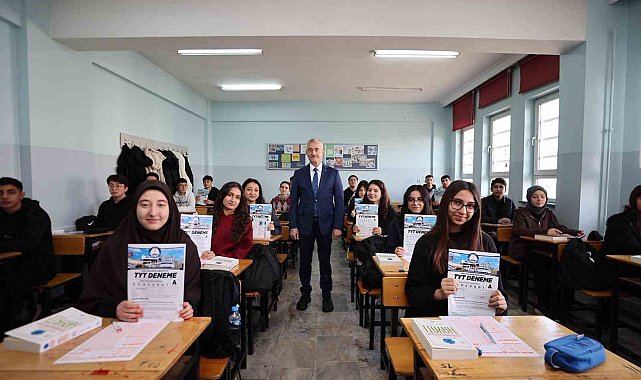 Şahinbey'den sınava hazırlanan öğrencilere önemli destek