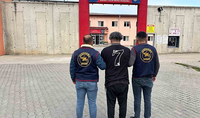 Sakarya'da jandarma suçlulara göz açtırmadı: 1 haftada 307 aranan şahıs yakalandı