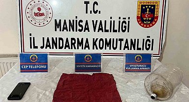 Salihli'de kaçan şüpheliden uç bonzai ele geçirildi