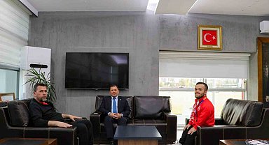 Şampiyondan İl Müdürü Kabakcı'ya ziyaret