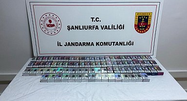 Şanlıurfa'da durdurulan araçta 84 paket kaçak sigara ele geçirildi
