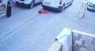 Şanlıurfa'da kargo aracının çarptığı 2 yaşındaki çocuk hayatını kaybetti... Feci kaza kamerada