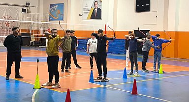 Sarıgöl'de geleneksel Türk okçuluğuna büyük ilgi