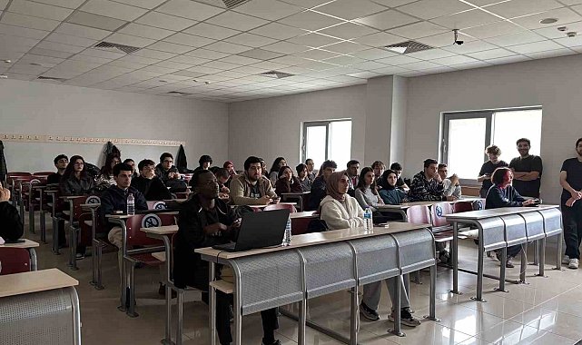SAÜ'de Siber Kalkan: Öğrenciler geleceğin tehditlerine hazırlanıyor