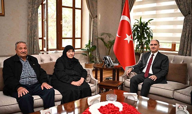 Şehit ailesinden Manisa protokolüne duygu dolu ziyaret