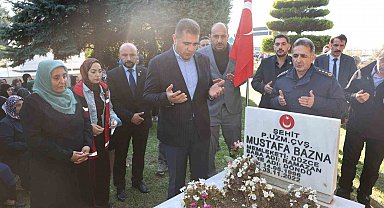 Şehit uzman çavuş mezarı başında anıldı