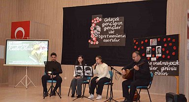 Selendi'de 24 Kasım Öğretmenler Günü kutlandı