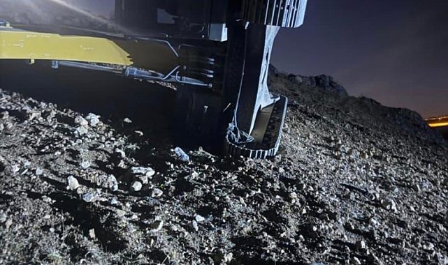 Siirt'te ekskavatör devrilmesi sonucu operatör ağır yaralandı